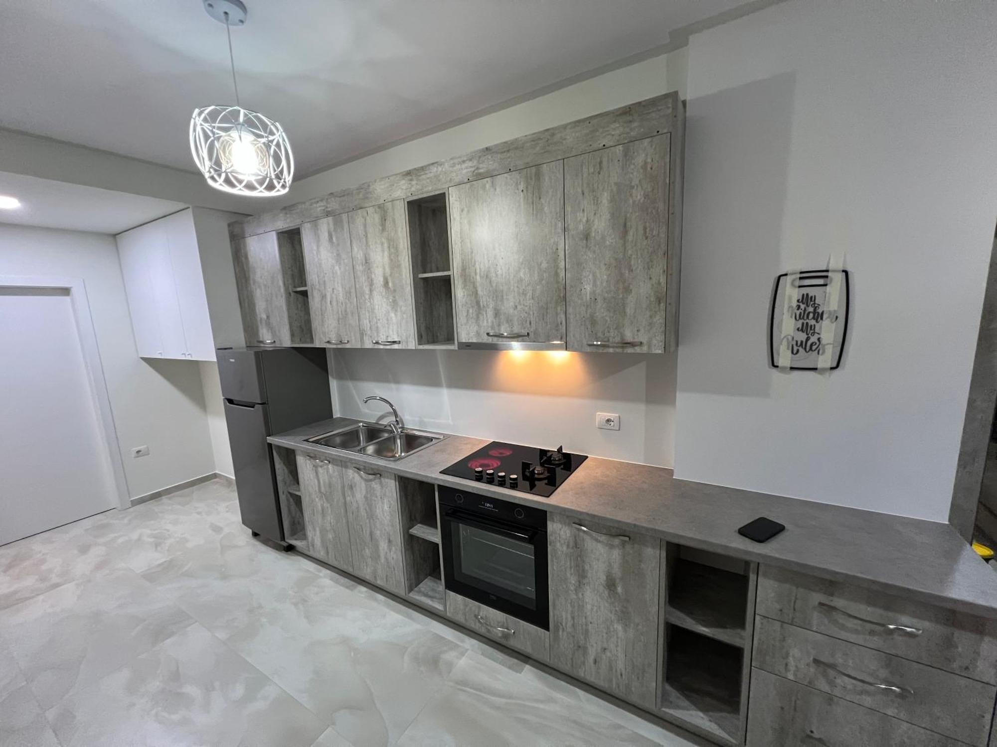 Mani Apartaments Vlore Bagian luar foto